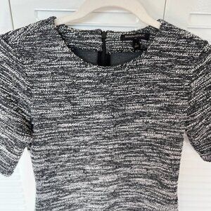 Banana Republic Knit Dress - Size 2 - LIKE NEW